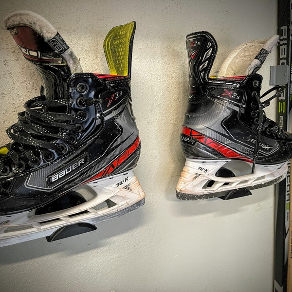 Duck Ice Skate Wall Mount | Garage Hockey Gear Storage Solution