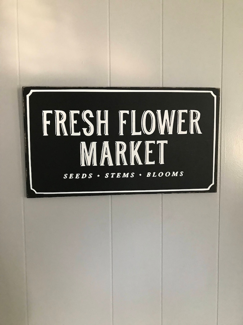 Fresh Flower market sign in black and white.