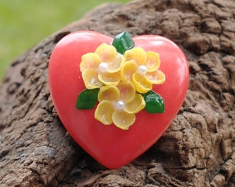 P48 - Red Heart with Yellow Flowers / bar pin