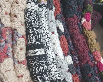 Pannenlappen handgemaakt - Pagina 1 - Granny Squares met stof, woonaccessoires, cadeaus