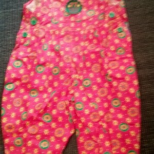 Dungarees, dungarees bermuda, floral fabric, pink-green-yellow, graphic patches, 77 Sunset Strip, pocket details, buttons, BABYKIDS, Whoopi, vintage image 2