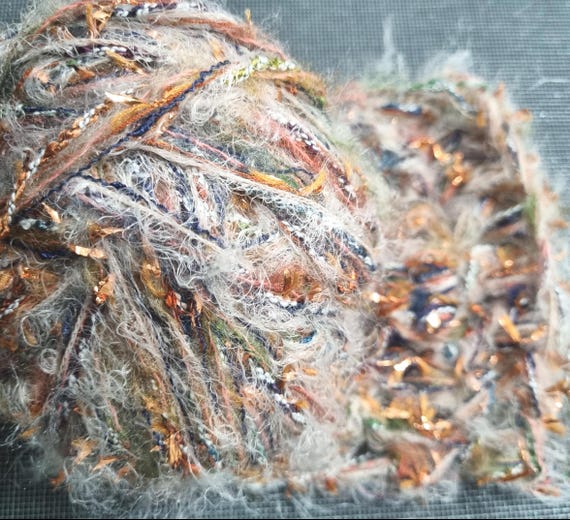 Wool, designer yarn mix, decorative yarn/accent yarn, for stripes, edges, other uses, hand-wound, various fiber types, vintage wool