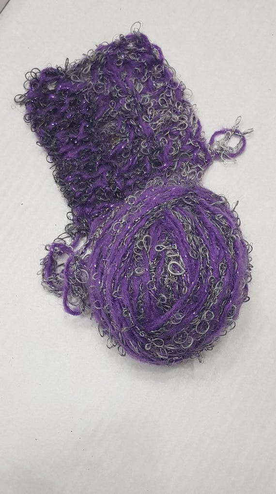 Wool, designer yarn mix, such as patterns, e.g. for vests/knitted shirts/crocheted tops/other items, hand-wound, various fiber types, vintage wool