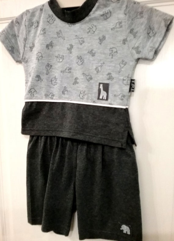 Sale 30% Baby Set, T-Shirt + shorts or individually, Safari, grey white, size Baby/KIDS, Gender, T.P.I. del Gado, Vintage