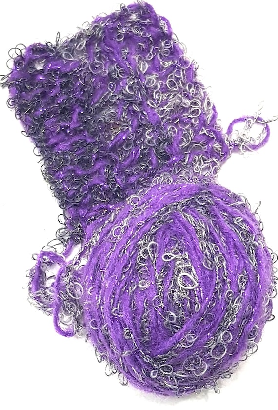 Wool, designer yarn mix, such as patterns, e.g. for vests/knitted shirts/crocheted tops/other items, hand-wound, various fiber types, vintage wool