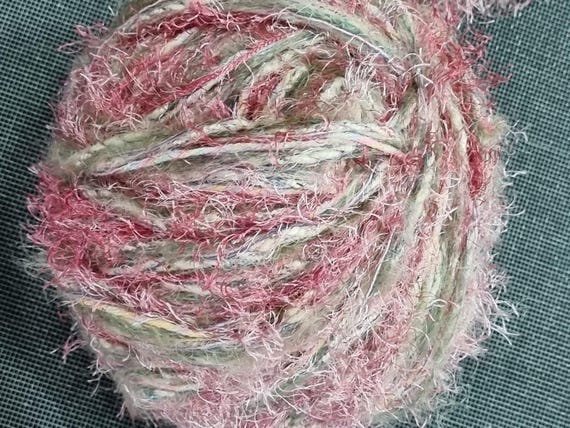 Wool, designer yarn mix, decorative yarn/accent yarn, effects, stripes, shoulder yokes, patchwork, other, hand-wound, vintage wool