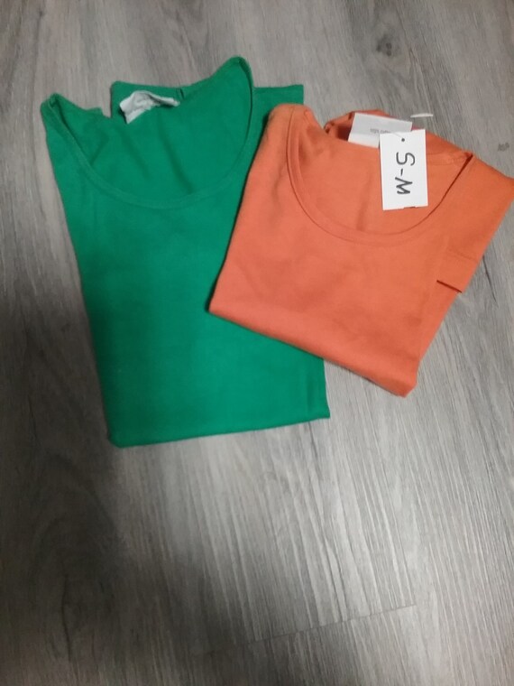 Tanktop, ärmelloses T-Shirt, orange-schwarze Seitenstreifen + grün uni, BIG-Format, unisex, Polisat, Vintage