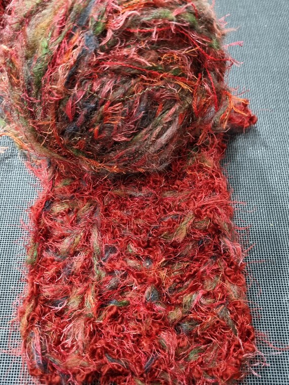 Wool, designer yarn mix, accent yarn/extra soft, extra thick, novelty yarn/red/brown, mohair, Vega, fringes, hand-wound, vintage wool