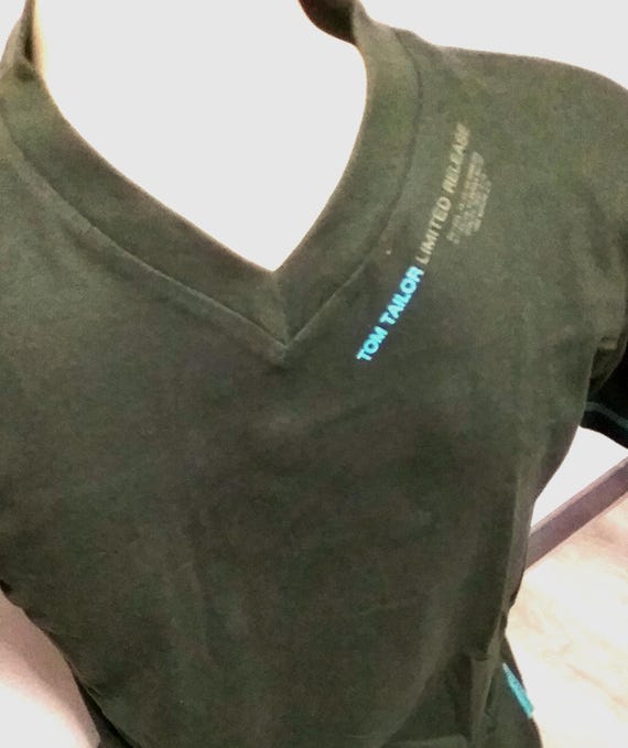 Sale 30% T-shirt, short sleeve, graphic logo, dark green-turquoise + grey-white, V-neck, gender, size information, V-neck, Tom Tailor, Vintage
