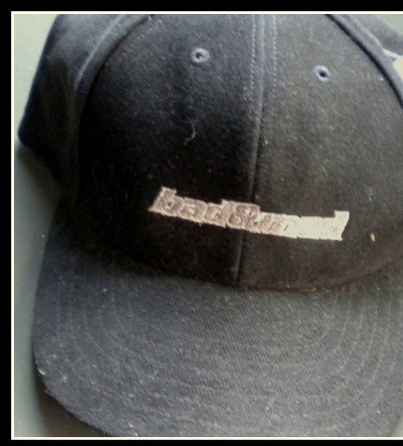 Cap Kappe schwarz-natur Logo Bad+Mad Kult- Marke seit 1980-er Jahre Baseball- Kappe Trucker- Mütze Vintage