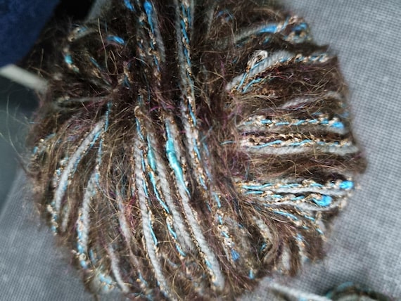 Wool, designer yarn mix, accent yarn/chunky wool for creative crafts, casual sweaters, stripes, and much more, hand-wound, vintage wool