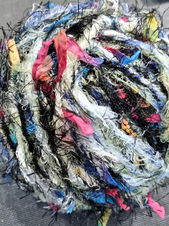 Wool, designer yarn blend, extra soft, Papyrus Live, ideal for cuddly blankets/pillows/throws, hand-wound, various fiber types, vintage wool