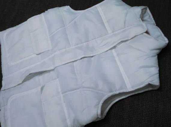 Sale 30% sleeveless vest, quilted vest, large checks, white+black, 2 large pockets, other details, gender, top teens, vintage