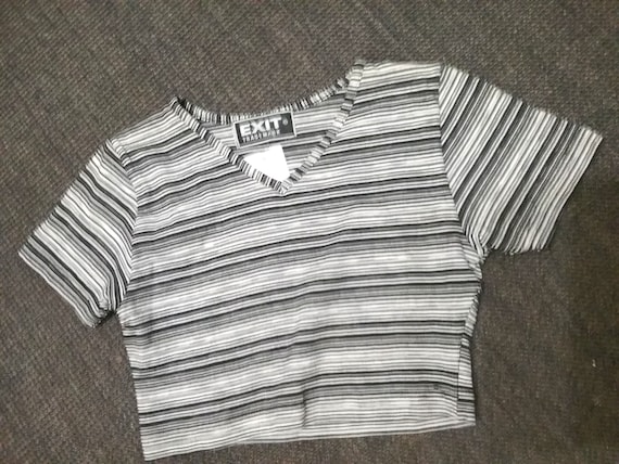 Sale 50% off-the-shoulder, over-top, pullover, short shirt, short sleeve, striped, black-white-grey, girls, women, girls, EXIT, vintage