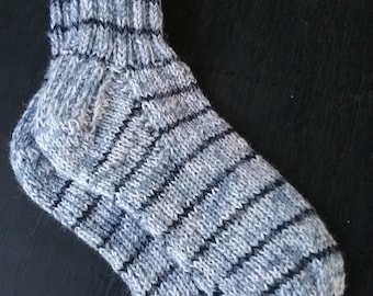 thick WOOL SOCKS hand-knitted - available immediately - SOFA SOCKS - from babies up to size 54 - by appointment