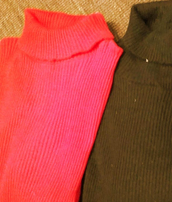 Sale 30% Sweater, Turtle Neck, roll-neck sweater, ribbed, Tutti Paletti- black + Dolly Dress- red, Gender, Vintage
