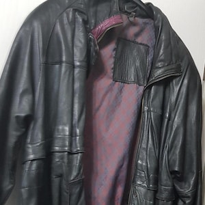 Leather jacket, women, black/burgundy, size 44/46, raglan, wide shape with measurements, zipper, other details, 80s, timeless vintage