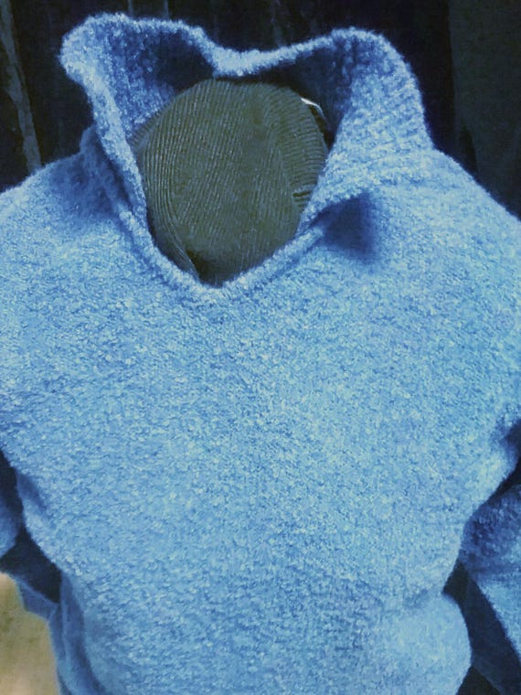 Sale 30% Sweater with collar, hand-knitted bouclè look, blue, BIG format, extra long, Gender, virgin wool, polyacrylic, 1990s, Vintage