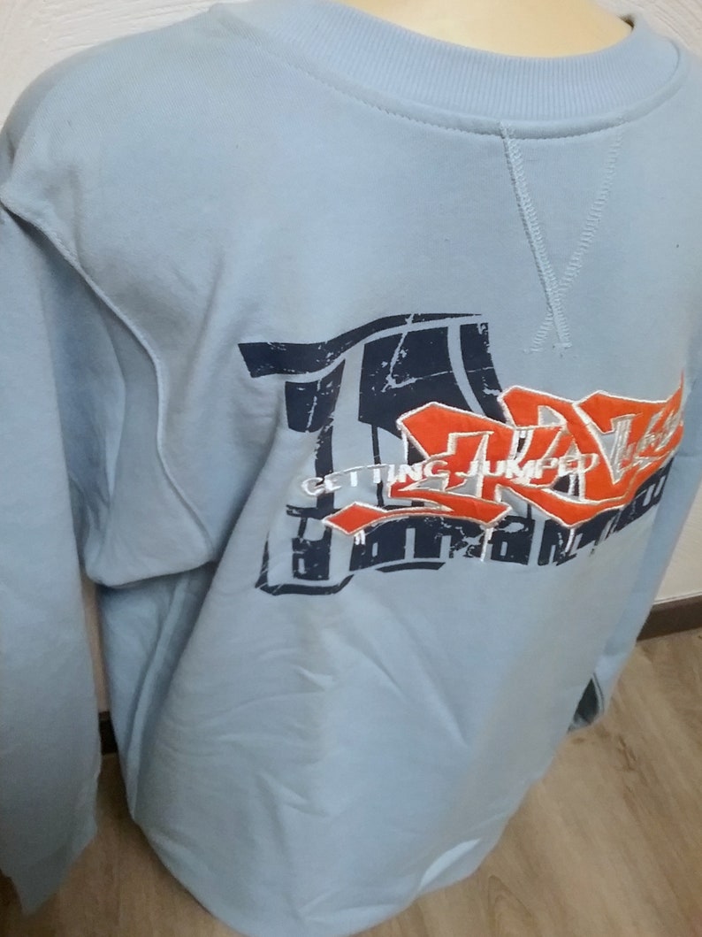 Sale 30% Pullover, Sweatshirt, Graphic-J umped in the City + Sleeve Patch, Light Blue-Orange-Navy, Boys, Men, Urban Players, Vintage hellblau/orange