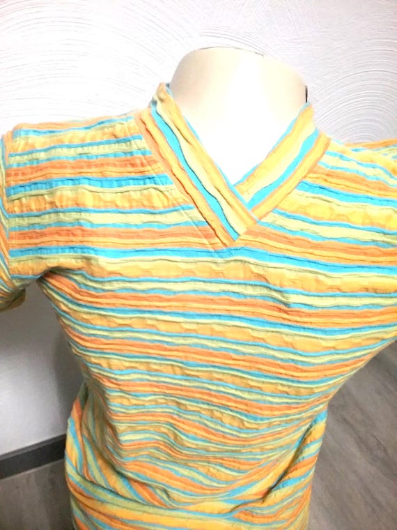 Sale 30% T-Shirt, Kurzarm, gesmokt, allover bunt, gelb-orange-türkis-grün, V-Ausschnitt, Girls, Frauen, Canoe, Vintage