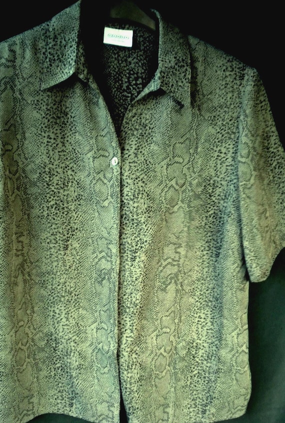 Sale 30% Blouse, short sleeve, Canda, Safari, leopard/green/black, size 44, collar, side slit, dimensions, women/women, second hand, vintage