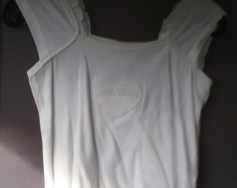 Tank top, sleeveless T-shirt, cotton, white, ruffle at the sleeve neckline, size information, Little Heart by Bad + Mad, timeless, vintage