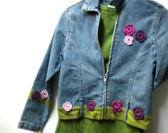 Denim jacket, 100% cotton, handmade details, hippie look, crochet flowers, measurements, girls, women, girls