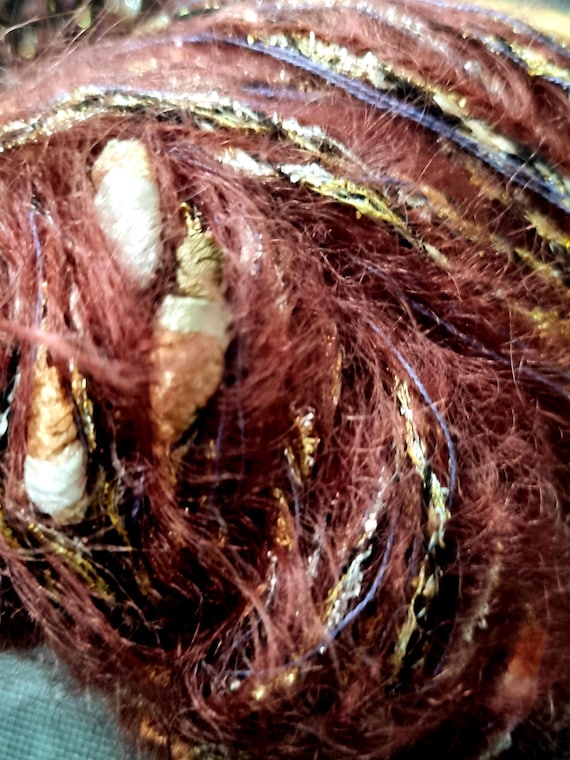 Wool, designer yarn mix, novelty yarn with mohair, extra thick, burgundy/black/gold, Lucido/Lurex/nubs, hand-wound, vintage wool