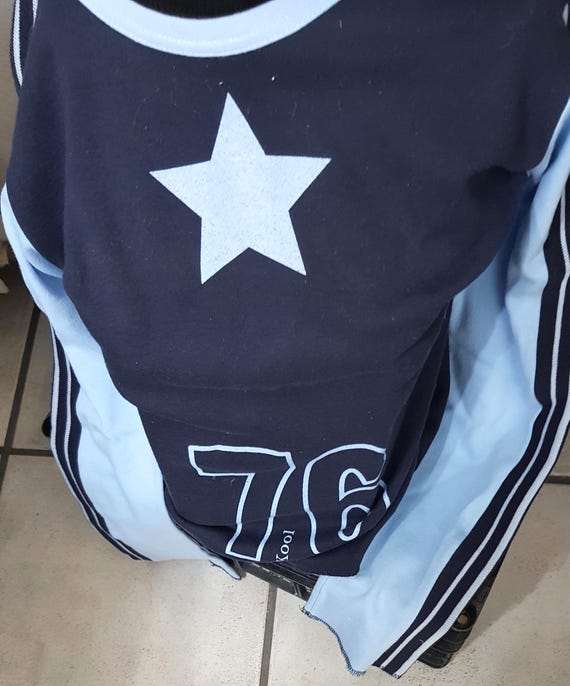 Sale 30% Sweater, long-sleeved shirt, round neck, motif - Star 76, shades of blue, shoulder and sleeve stripes, overlocked edges, girls/women, cool, vintage