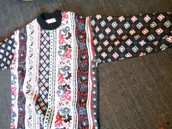 Sale 30% Pulli, Sweatshirt, Baumwolle, angeraut, allover bedruckt, schwarz-grau-rot-weiß, Mädchen, Absorba, Vintage