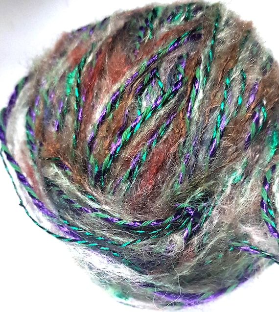 Wool, designer yarn mix, as seen in patterns, e.g., vest, knitted shirt, crocheted top, hand-wound, total 450 g, various fiber types, vintage wool