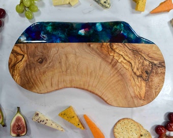 Luxury Cheese Board 40cm - Wedding Gift Ideas for Newly Married Couple