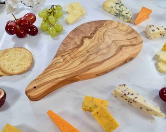 Natural Olive Wood Board with Handle 25cm - Cheese Board - Rustic Wooden Cutting Board