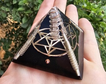 Mini Merkaba Stargate Orgonite pyramid, orgone pyramid, energy tool, meditation tool, energy cleanser, Chakra balancing, aura alignment