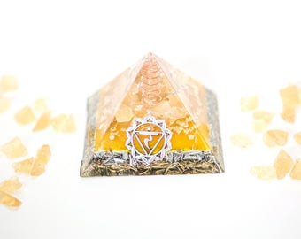 Medium Pyramid Chakra Series with Yellow Calcite, Solar Plexus Chakra