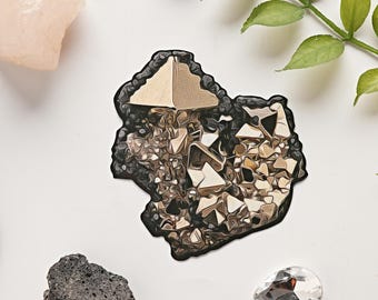 Crystal Art Sticker of Pyrite Sphalerite from Huanzala, Peru