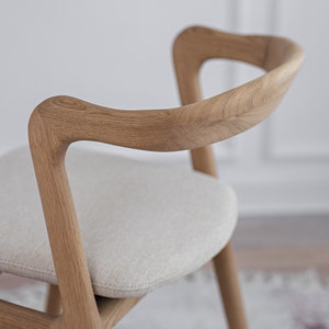 Otto Chair Oak image 3