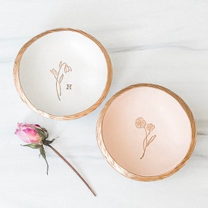 Cute jewelry dish clearance