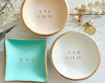 Personalized Jewelry Dish / Custom Engagement Gift / Date and Initials / Personalized Wedding Gift for Couple / Custom Wedding Ring Dish