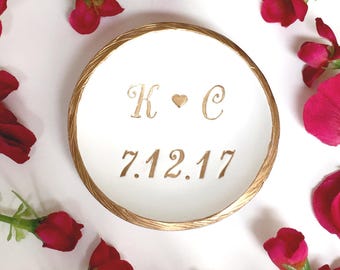 Personalized Ring Dish / Wedding Ring Holder / Engagement Gift / Wedding Gift / Personalized Jewelry Dish / Personalized Gift / Bridesmaids