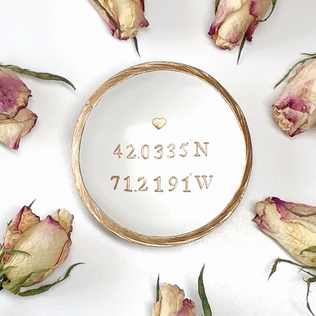 Coordinates Ring Dish / Engagement Gift for Couple / Mrs Ring Dish