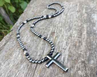 Chapelet en hématite pour homme, collier croix en hématite, bijou homme avec croix, amulette protectrice et équilibrante, long collier avec croix, cadeau religieux