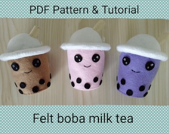 Muñeca Boba de fieltro con té de leche: Patrón y tutorial en PDF (opción de llavero)