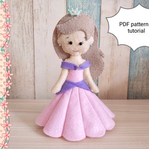 Felt doll, PDF pattern and tutorial Princess felt doll, PDF sewing pattern