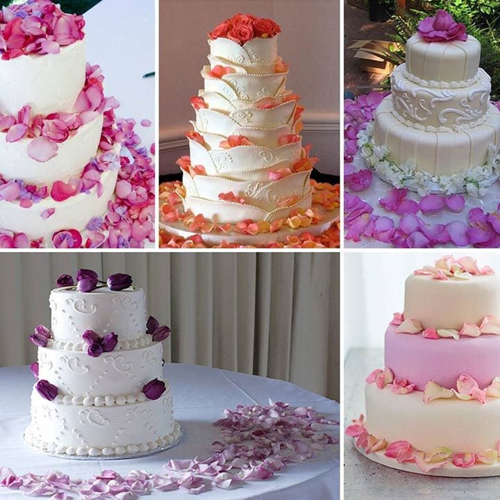 25 Unique Ways to Decorate Your Wedding With Flower Petals