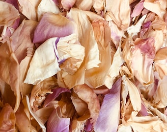 30 cups Real Peony Petals. Pathway Petals. Exit Toss Petals. Eco-friendly, Freeze-dried Peonies. Craft Supply. Wedding Petals. Biodegradable