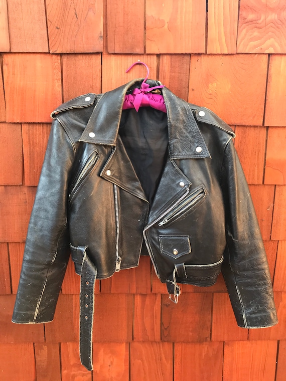 Vintage 1970s 80s Classic Black Cropped Leather Mo