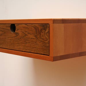 Floating Nightstand Mid Century with Oak Drawer imagem 2