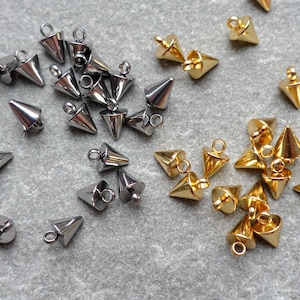 8 mm Spike / Cone Charms, 304 Aço Inoxidável Boho Antimanchas Charm, Craft Supplies UK, Jewelry Supplies