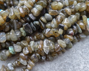 Chip Labradorite Beads 5x8 mm, Gemstones Chips, Grey Tree of Life Beads, Raw Irregular Nuggets, Chips Beads